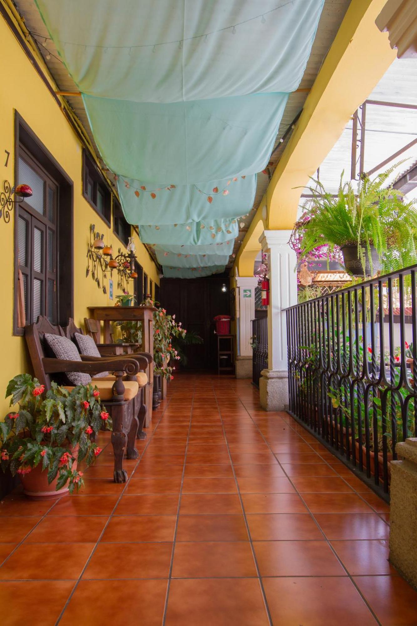 Posada Dona Luisa Antigua Exterior foto